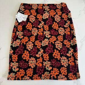 NWT LuLaRoe Skirt Size Large